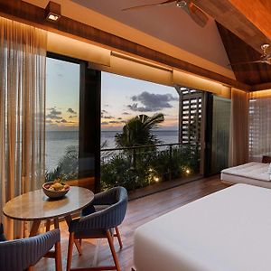 Suite avec Piscine Côté Océan Lit King-Size